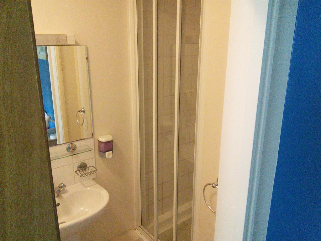 Brimar Guest House Totton Kamer foto