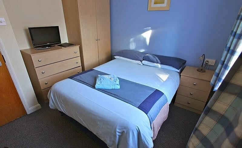 Brimar Guest House Totton Buitenkant foto